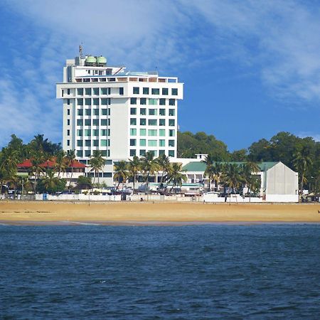 The Quilon Beach Hotel And Convention Center Kollam Εξωτερικό φωτογραφία