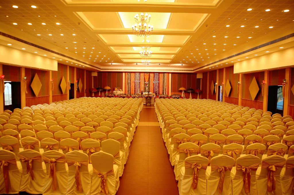 The Quilon Beach Hotel And Convention Center Kollam Εξωτερικό φωτογραφία