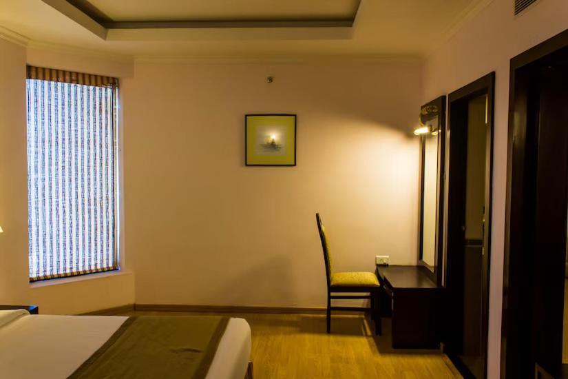 The Quilon Beach Hotel And Convention Center Kollam Εξωτερικό φωτογραφία