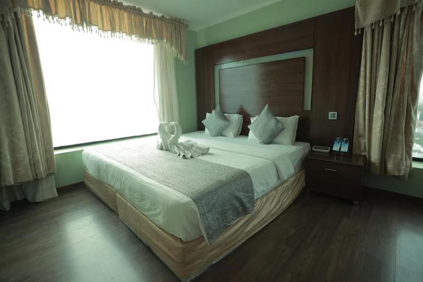 The Quilon Beach Hotel And Convention Center Kollam Εξωτερικό φωτογραφία