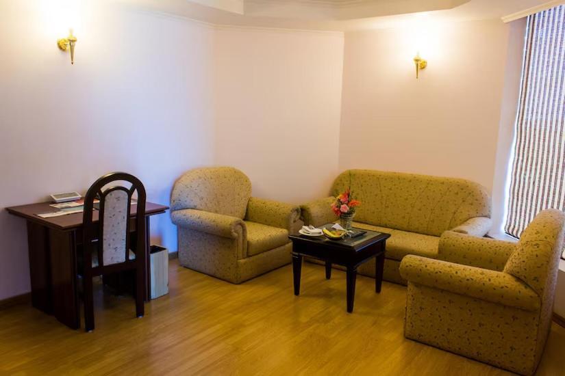 The Quilon Beach Hotel And Convention Center Kollam Εξωτερικό φωτογραφία